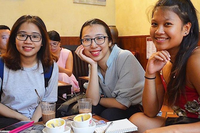 Hanoi Guided Street Food Tour Small Group - Key details at a glance