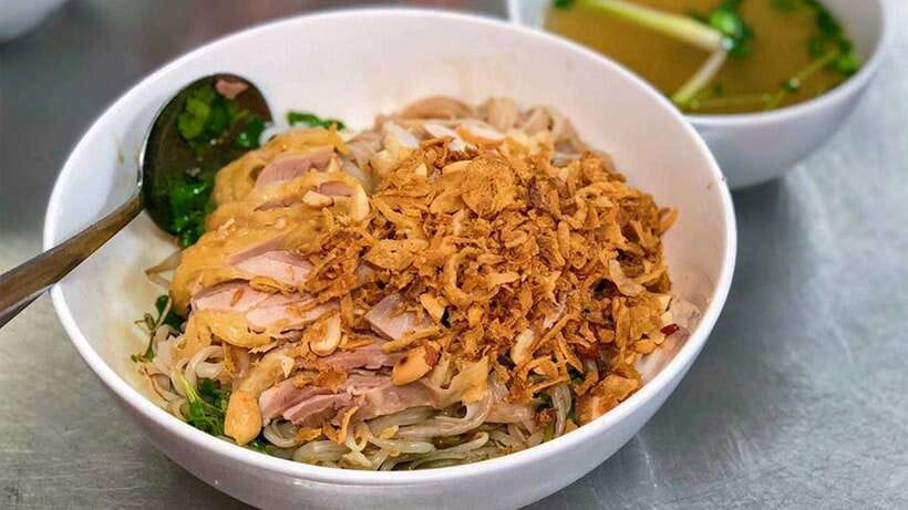 Hanoi: Michelin Guide Street Food Walking Tour - Why this Hanoi food tour works