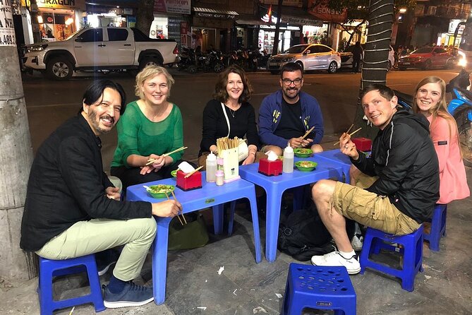 Hanoi Street Food Tour with local delicacies - Coffee, beer, and the sweet finish