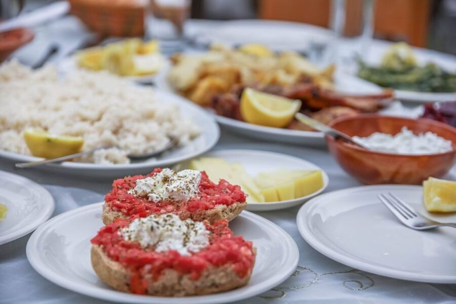 Heraklion: Ecobike Tour with Food tasting - Why an e-bike makes sense in Heraklion