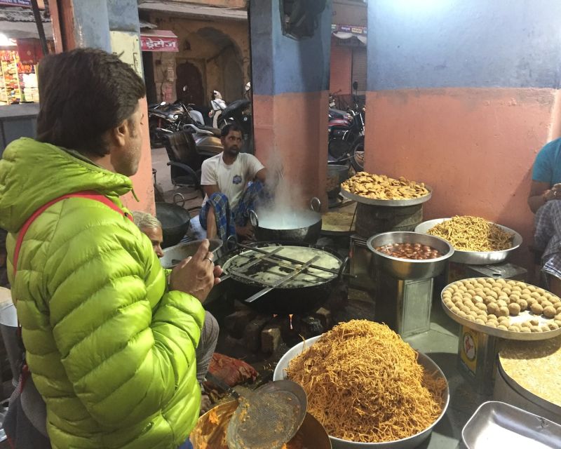 Heritage Walk & Street Food Tasting in Jaipur - Key points to know before you book
