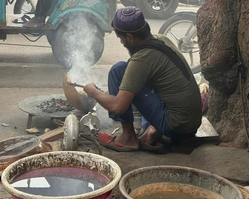 Heritage Walk & Street Food Tasting in Jaipur - Badi Chaupar and the food that fills you up