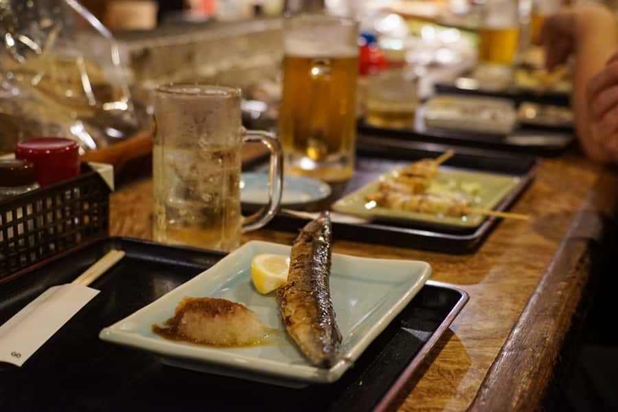 Hiroshima: Bar Hopping Food Tour - Starting with okonomiyaki in Ebisucho