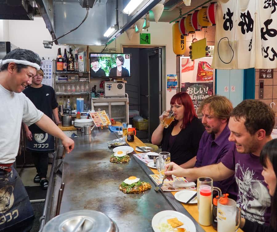 Hiroshima: Bar Hopping Food Tour - What the three-hour schedule feels like