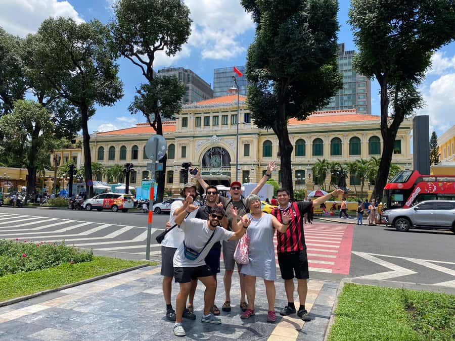 Ho Chi Minh City: Downtown Walking Tour with Local - Starting near Hai Ba Trung