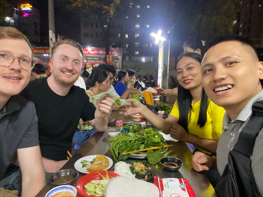 Ho Chi Minh City: Food Tour by Scooter with Eleven Tastings - District 10 and the pleasure of fried snacks