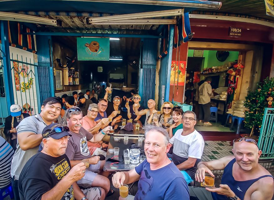 Ho Chi Minh City: Street Food and Sightseeing by Motorbike - District 3 and the old apartment