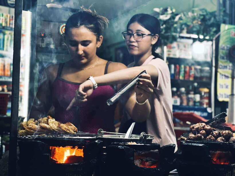 Ho Chi Minh City: Walking Food Tour with 13 Tastings - Starting near the War Remnants Museum