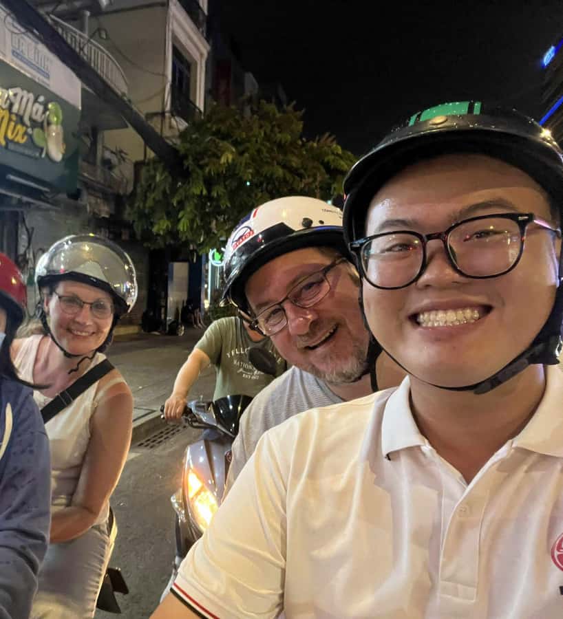 Ho Chi Minh: Local Food Tour by Scooter with Vegan Option - Why a scooter is the right way to see Saigon after dark