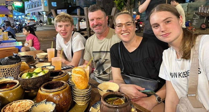Ho Chi Minh: Street Food & Sightseeing Tour with Local Guide - What the $20 price really gets you