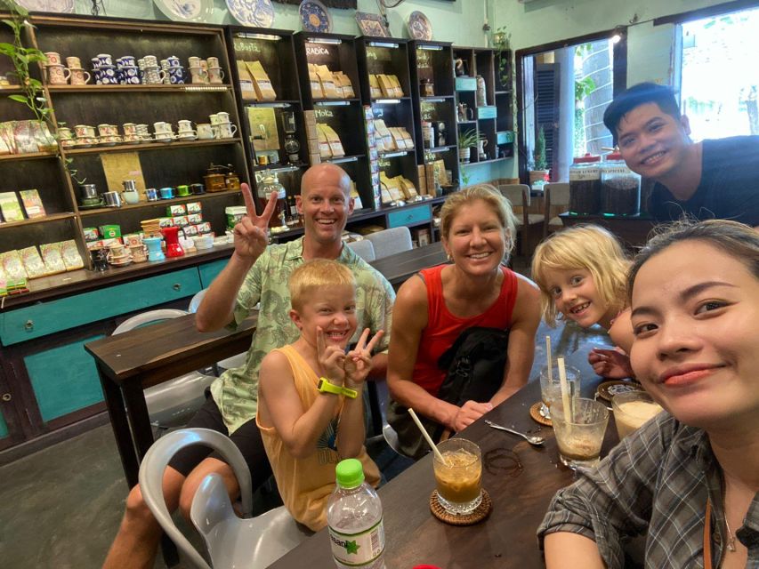Hoi An: Evening Food Tour with 7 Tastings and Boat Trip - Timing, weather, and practical limits
