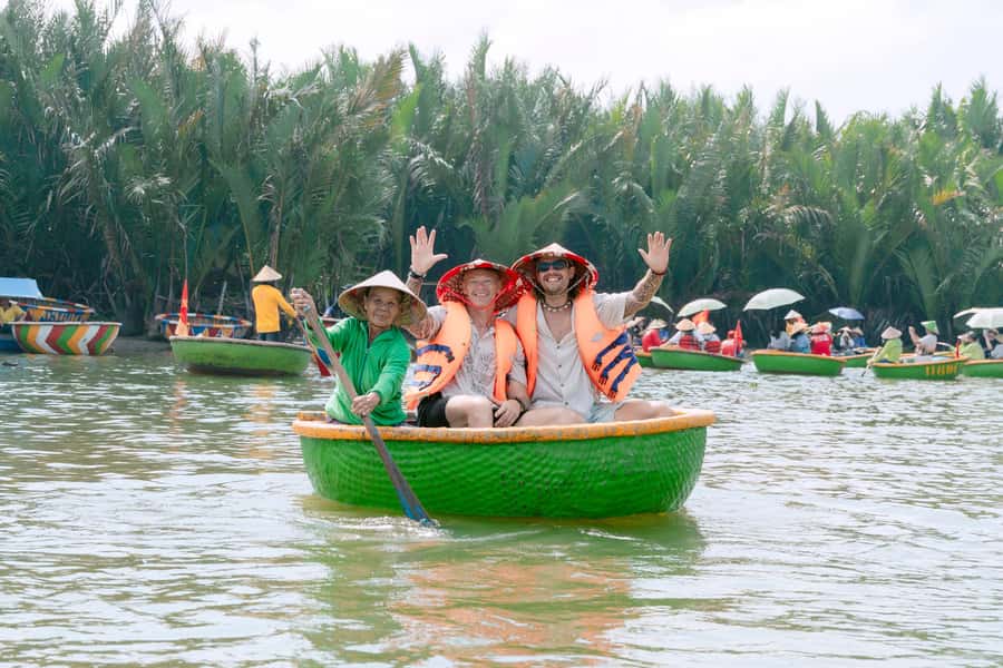 Hoi An: Unique Street Food Tour - Who should book this food tour?