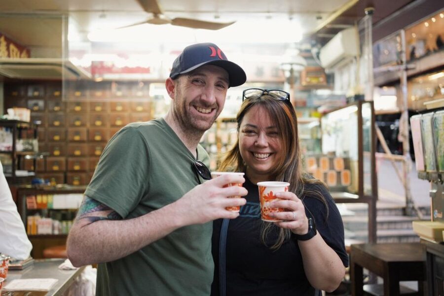 Hong Kong: Street Food Tour with Locals - Dim Sum and Wonton - Small food stops instead of polished dining rooms