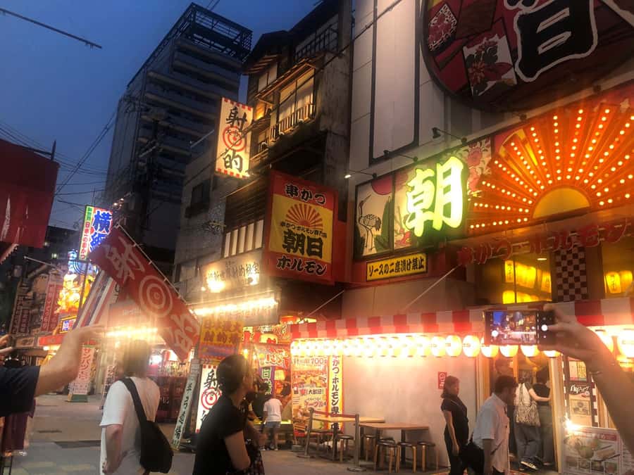 Hungry Osaka Street Food Tour: 15 Dishes & 3 Drinks - Why Shinsekai is the right place for an Osaka food tour
