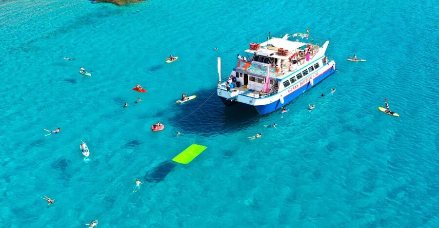 Ibiza: Beach Hopping Cruise w/ Paddleboard, Food, & Drinks - Food on board: generous, casual, and not gourmet