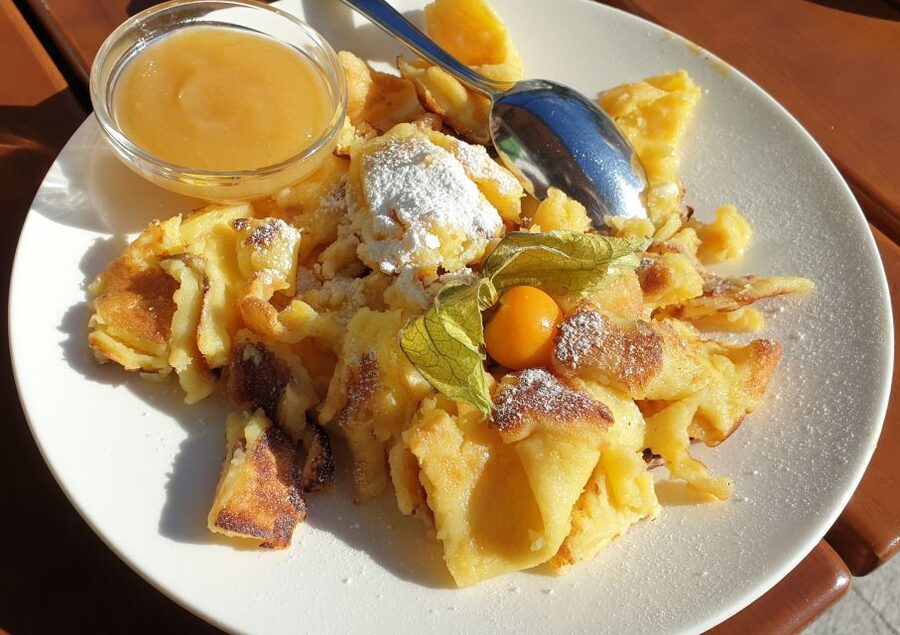 Innsbruck: Food Walk - Private Tour with a Licensed Guide - Narrow lanes, colorful houses, and the Inn Bridge