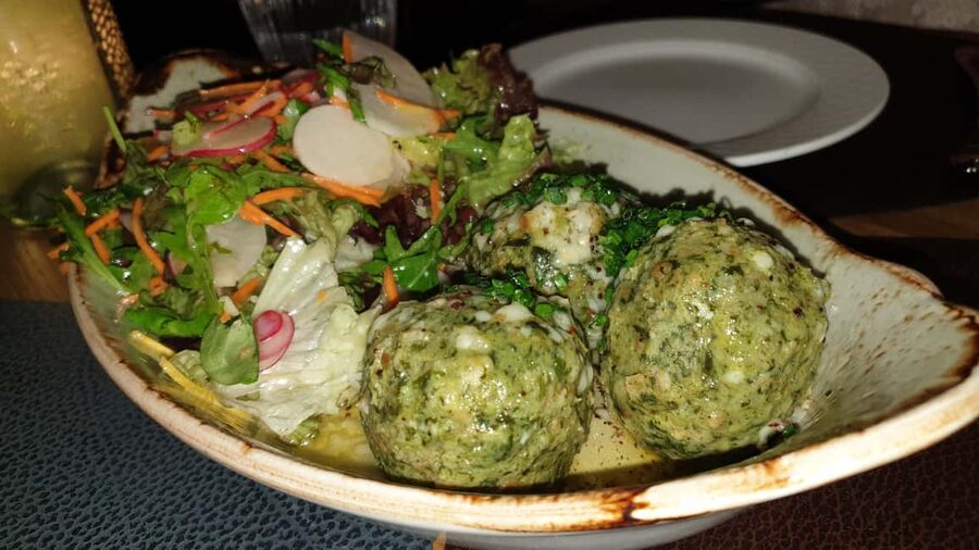 Innsbruck: Food Walk - Private Tour with a Licensed Guide - Who will get the most from this walk