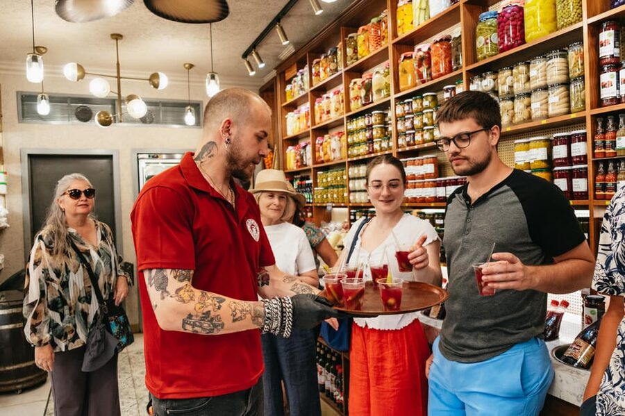 Istanbul: European and Asian Side Guided Foodie Walking Tour - Moda, Turkish coffee, baklava, and dondurma