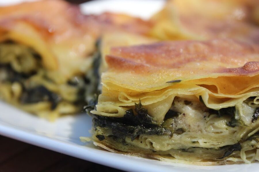 Istanbul: Turkish Food Tour in Kadikoy Across the Bosphorus - The guides make the difference