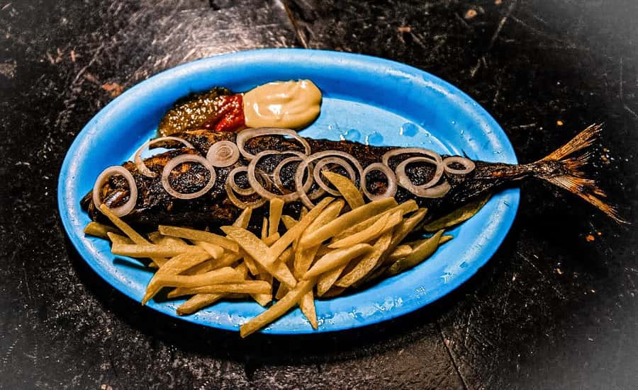 Johannesburg: Local Food Tasting Guided Walking Tour - Yeoville: migration and a wider African menu