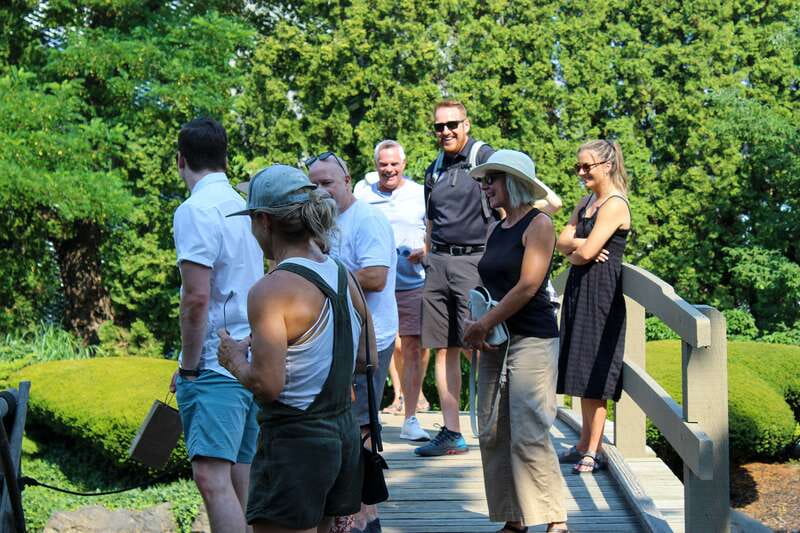 Kelowna: Walking Food Tour with 7 Tastings and 4 Drinks - Key points at a glance