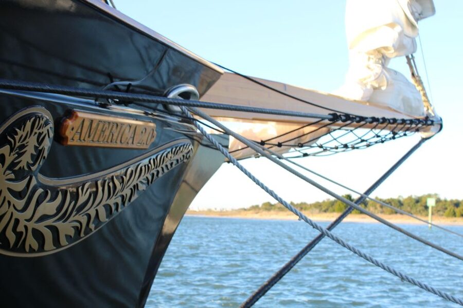 Key West: Schooner Sunset Sail with Food & Drinks - Holiday departures and special touches