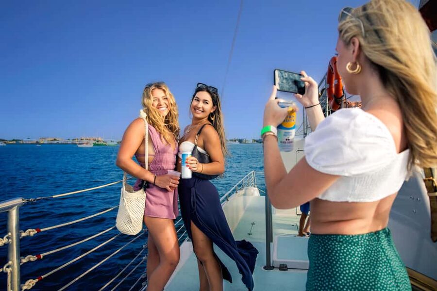 Key West Signature Sunset Cruise with Open Bar, Food & Music - Key points to know before you book