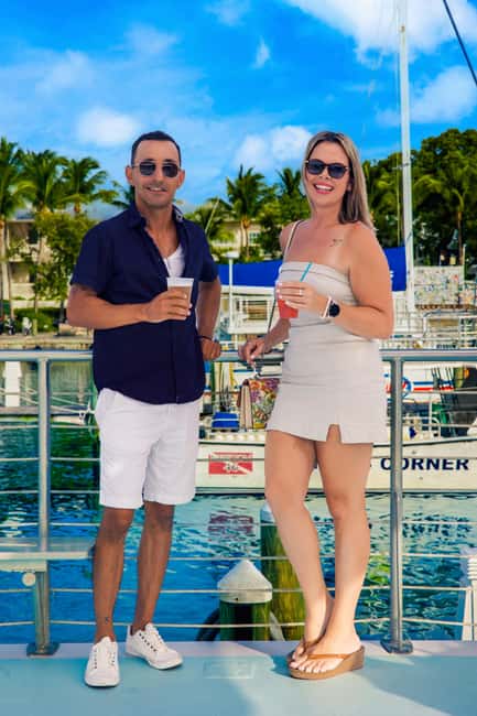 Key West Signature Sunset Cruise with Open Bar, Food & Music - The open-water view is the main event