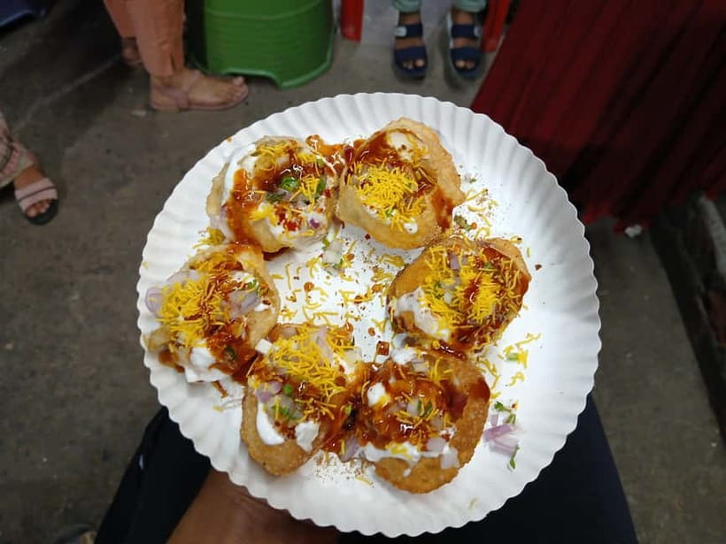 Kolkata Midtown Madness- A Street Food & Nightlife Tour - Key points at a glance