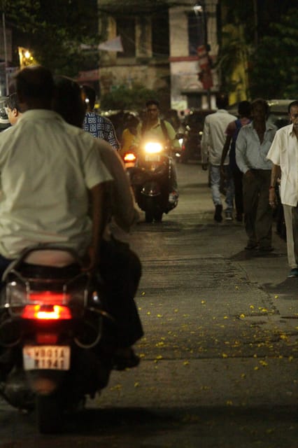 Kolkata Midtown Madness- A Street Food & Nightlife Tour - Metro to Bowbazar and a temple with an unusual story