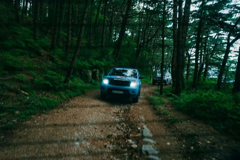 Kotor: Jeep Tour to Hidden Stone Village & Food Tasting - Guides, vehicles, and the feel of the outing