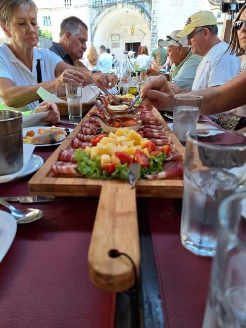 Kotor: Private Walking Tour with Wine and Food Tasting - Key points to know