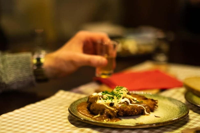 Krakow: 6-Course Full Polish Food Tour with Vodka Tasting - Key points to know before you book