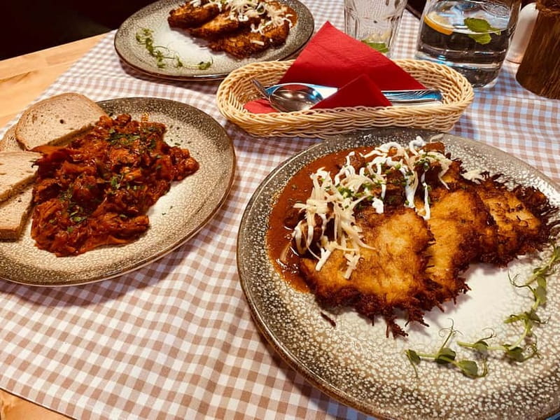 Krakow: 6-Course Full Polish Food Tour with Vodka Tasting - Starting beneath St. Mary’s Basilica
