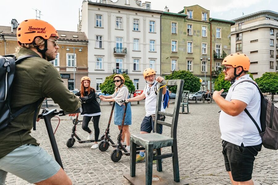 Krakow: Guided E-Scooter City Tour with Food Tastings - Kazimierz and Plac Nowy food stops