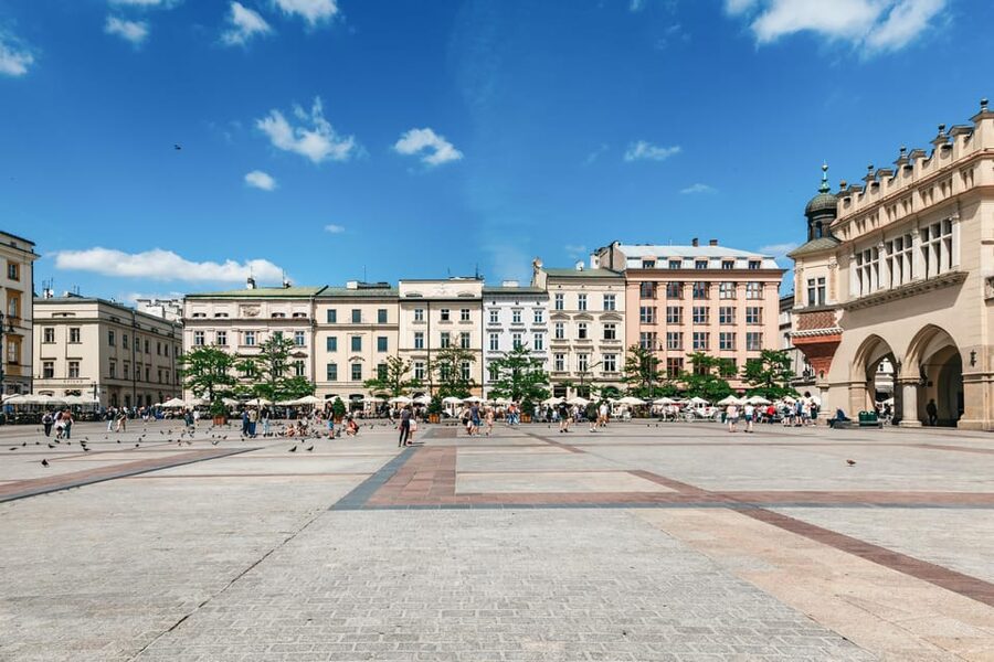 Krakow: Guided E-Scooter City Tour with Food Tastings - Price, timing, and overall value
