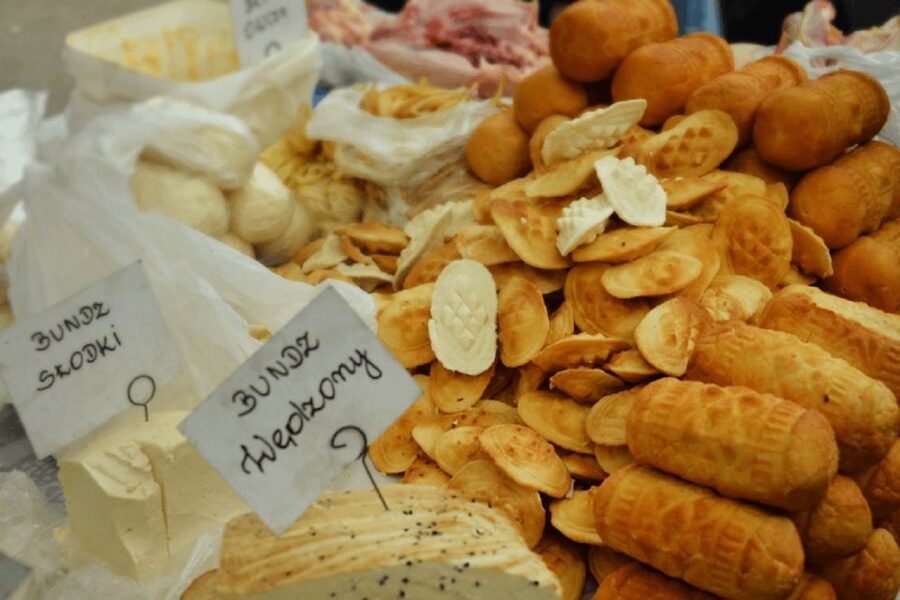 Krakow: Traditional Street Food Walking Tour - Key points to know before you book