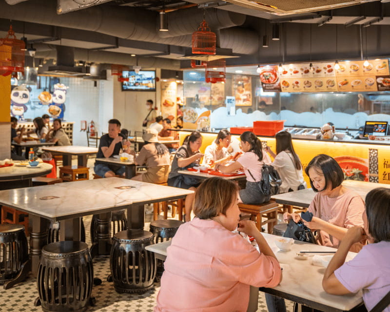 Kuala Lumpur: Nightlife Street Food Tour with 6 Tastings - A tea tasting and lantern-lit Chinatown
