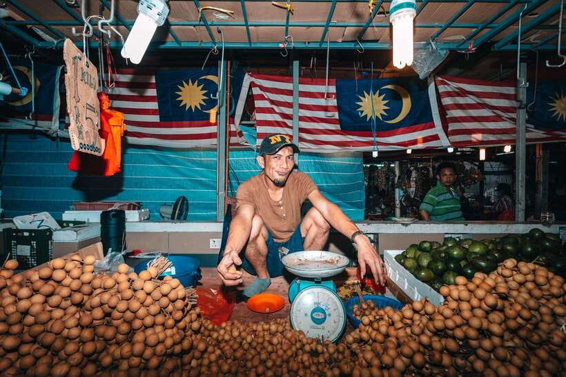 Kuala Lumpur: Sambal Street Food Tour with 15+ Tastings - Key things to know before you book