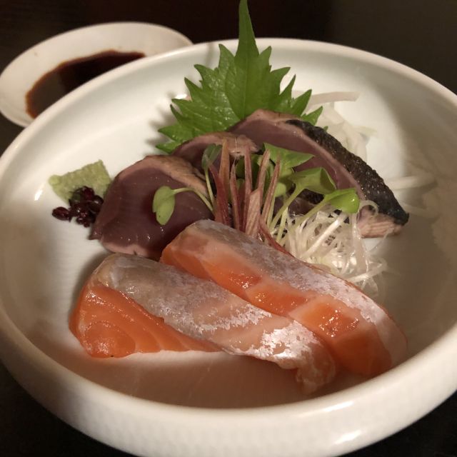 Kyoto: Foodie Night Tour in Gion with 9 dishes + 6 Sake - What the $361 price really buys you