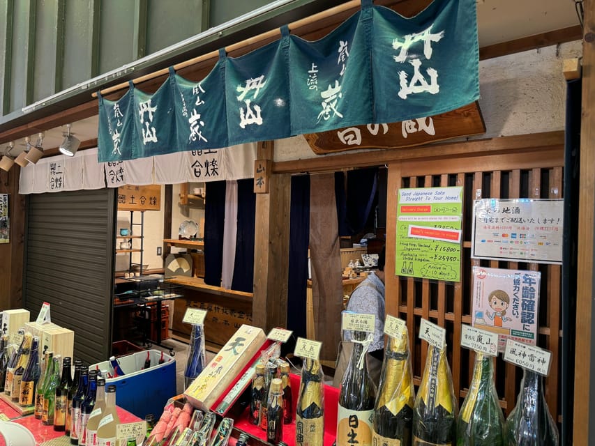 Kyoto: Nishiki Market Tour with a Local Foodie & Tastings - The guide makes or breaks the experience