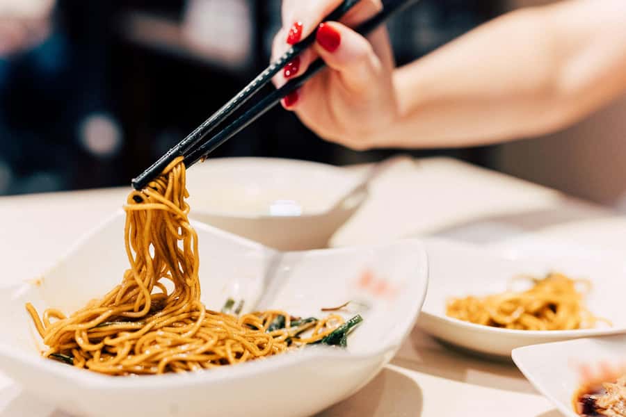 Late night food tour in Shanghai's French Concession - Shanghai noodles and the logic of toppings
