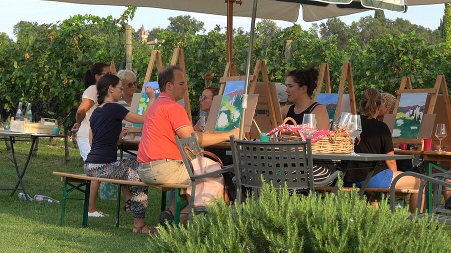 Lazise: Painting Expereince with Wine and Local Food Platter - Painting among the vines at Azienda Agricola Le Ginestre