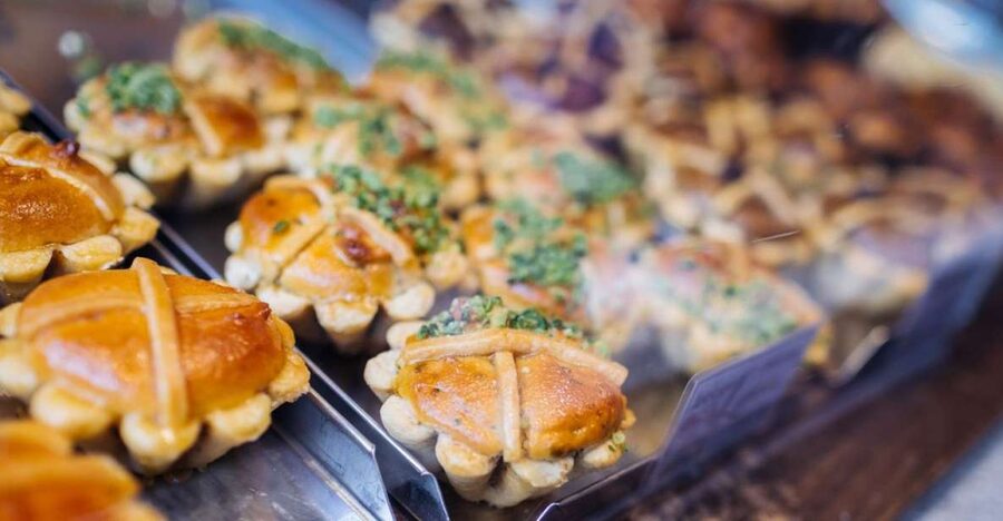 Leipzig: 3-Hour Sightseeing and Food Tour - Leipzig on a plate, from churches to arcades