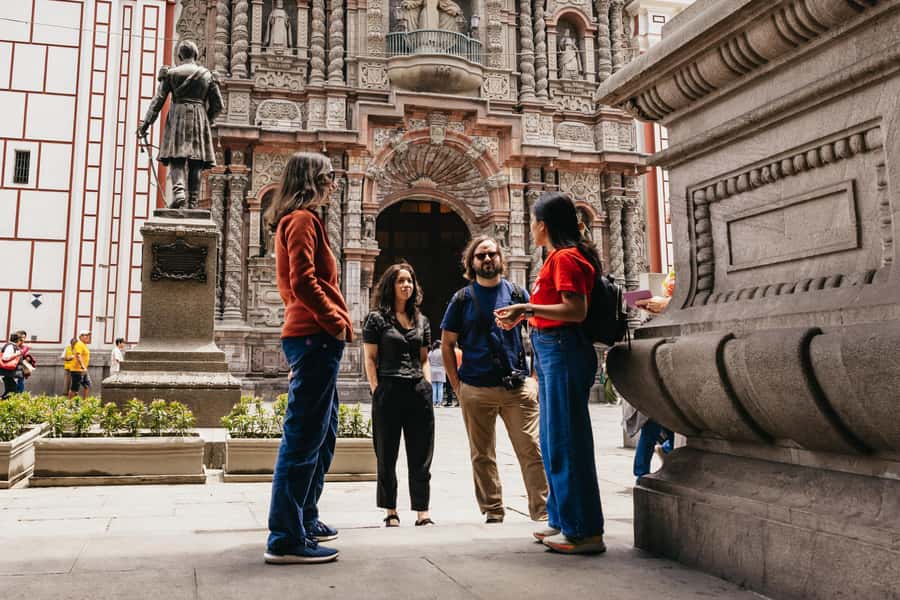 Lima: Historic Center Street Food, Market, and Eateries Tour - Desserts, churros, picarones, and the filling finale