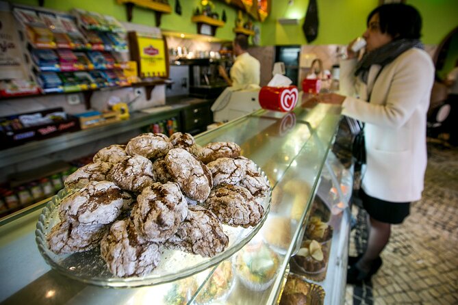 Lisbon Awakens: A Culinary Crossroads, Reborn. - Campo de Ourique Market and the local food network