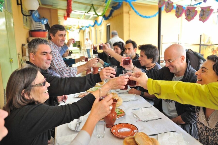 Lisbon: Food and Culture 3-Hour Walking Tour - How much food do you actually get?