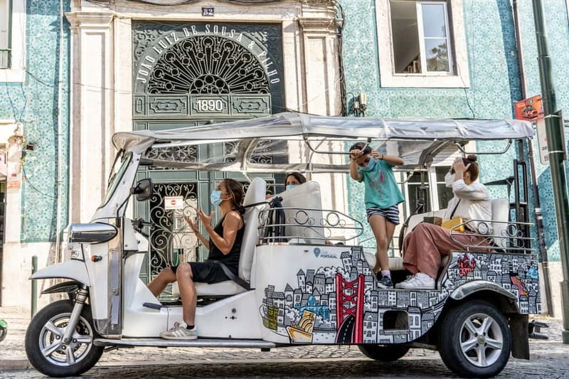 Lisbon: Food Tasting Tour by Tuk Tuk with 2 Stops - What this Lisbon tuk tuk food tour is really like
