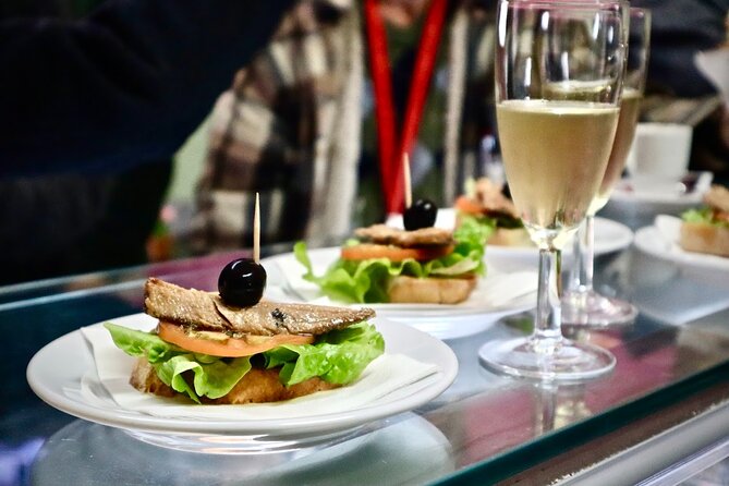 Lisbon Food Tour with 10+ Tastings of Local Delicacies & Wines - Mouraria, Baixa, and Lisbon’s old streets