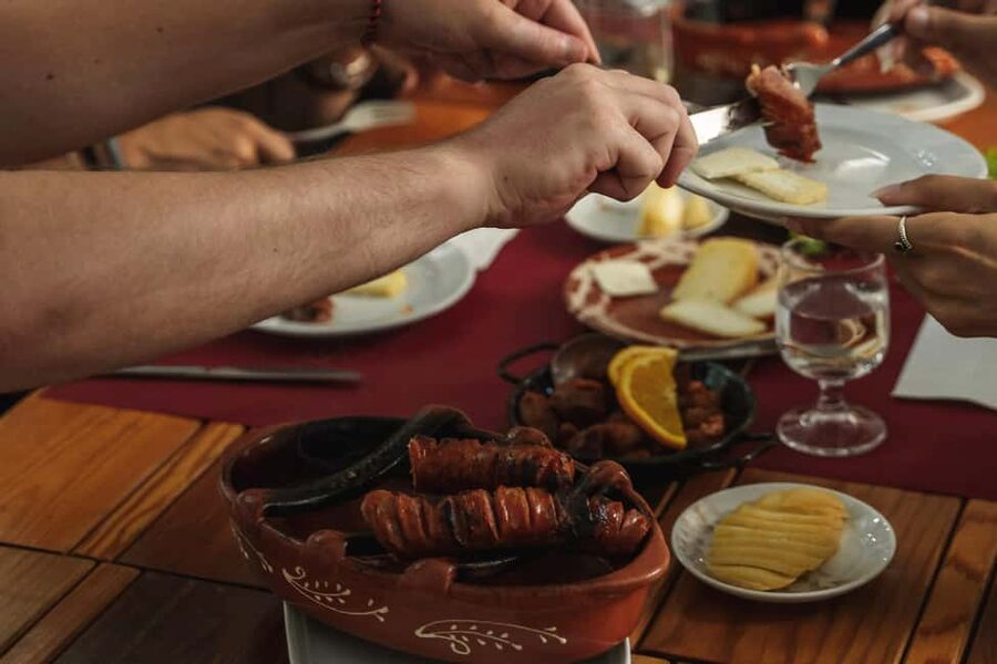 Lisbon: Food & Wine Walking Tour Through Baixa - What Baixa tells you about Lisbon